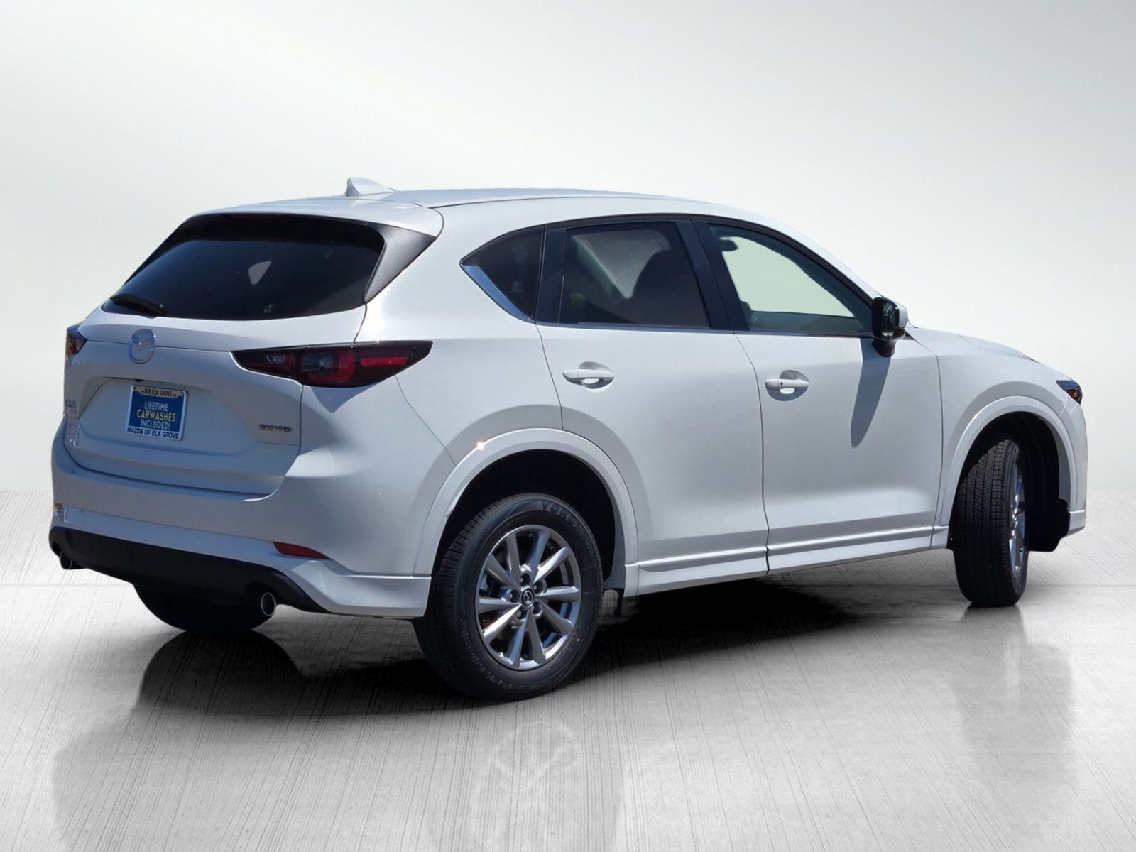 2025 Mazda CX-5 2.5 Select photo 4