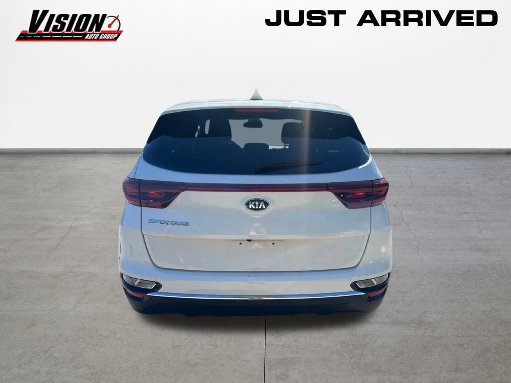 2022 Kia Sportage LX photo 4