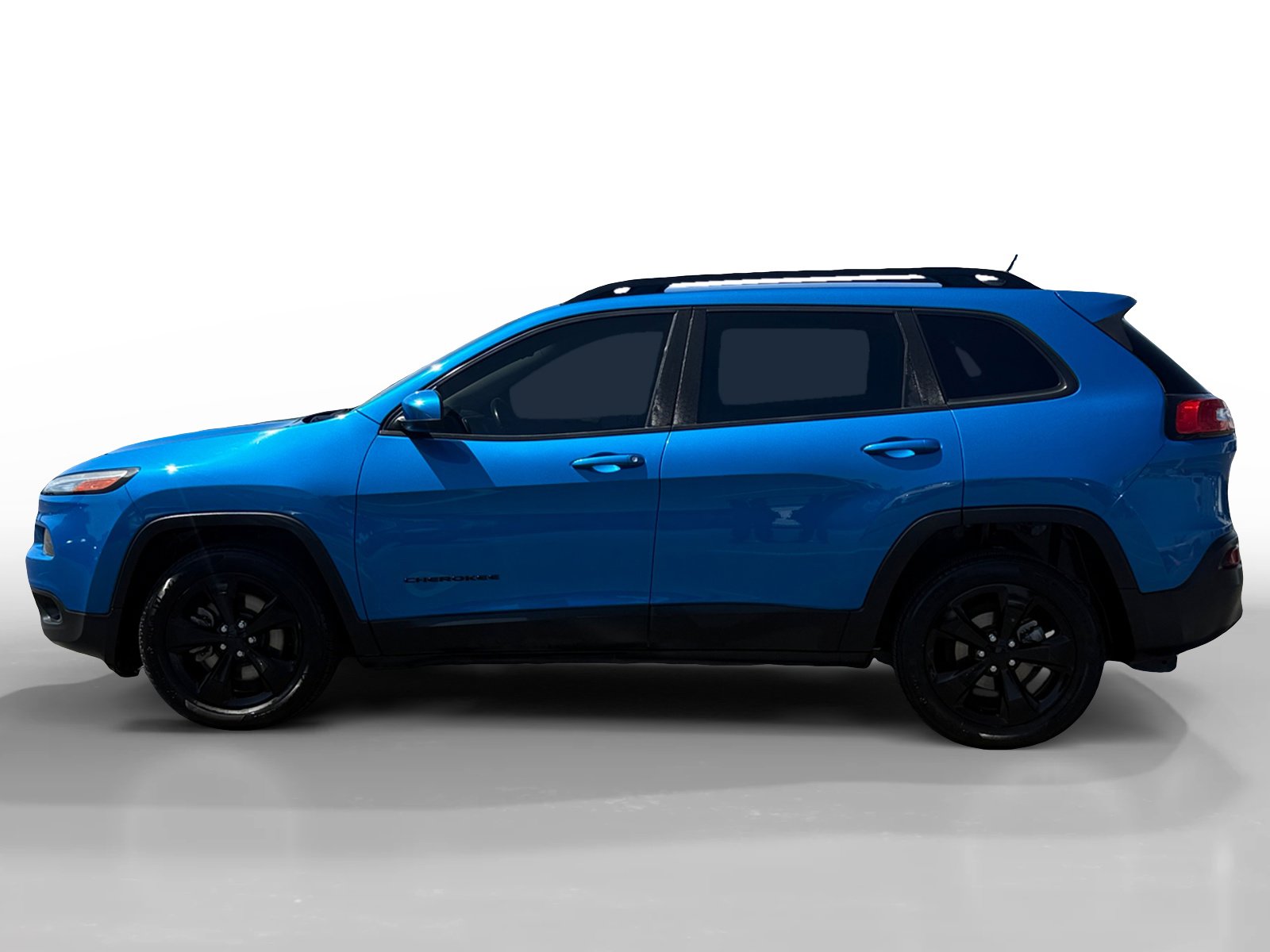 Used 2018 Jeep Cherokee Latitude with VIN 1C4PJLCB2JD620790 for sale in Salinas, CA