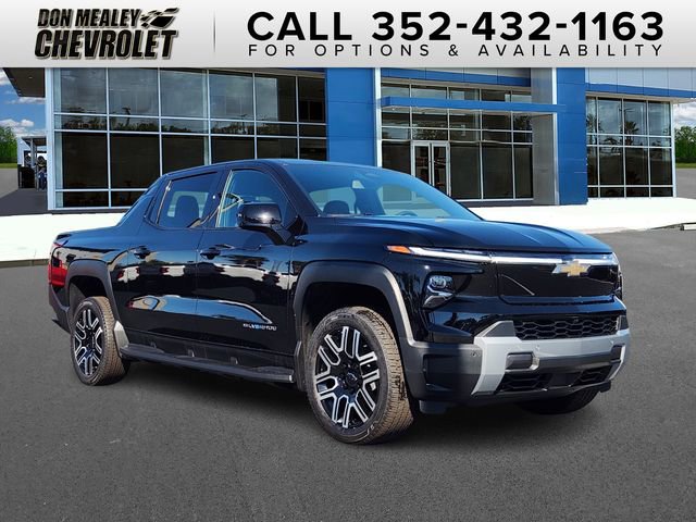 2026 Chevrolet Silverado EV LT's photo