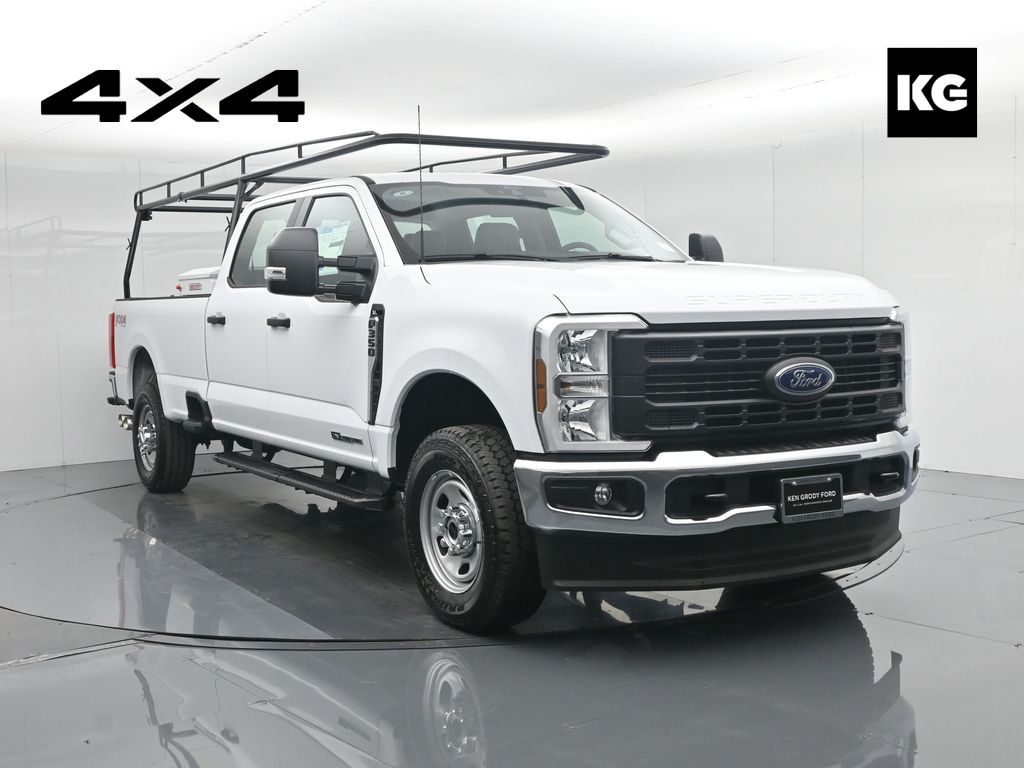 2026 Ford F-350 Super Duty XL's photo