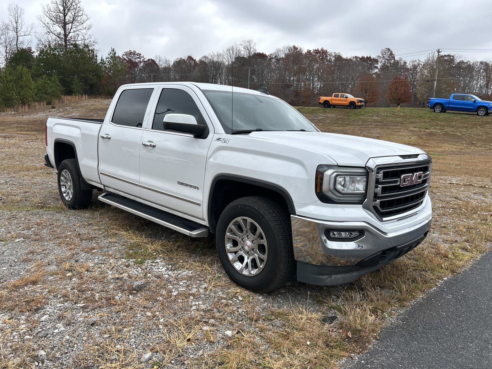 2016 GMC Sierra 1500 SLE's photo