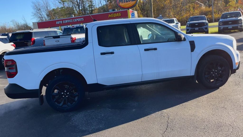 2024 Ford Maverick XLT photo 4