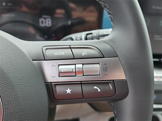 2026 Hyundai Kona SEL photo 21