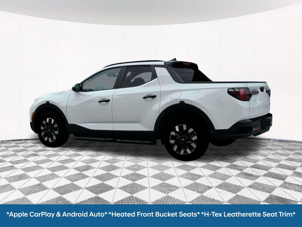 2025 Hyundai Santa Cruz SEL photo 2