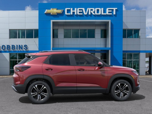 2025 Chevrolet Trailblazer LT photo 4