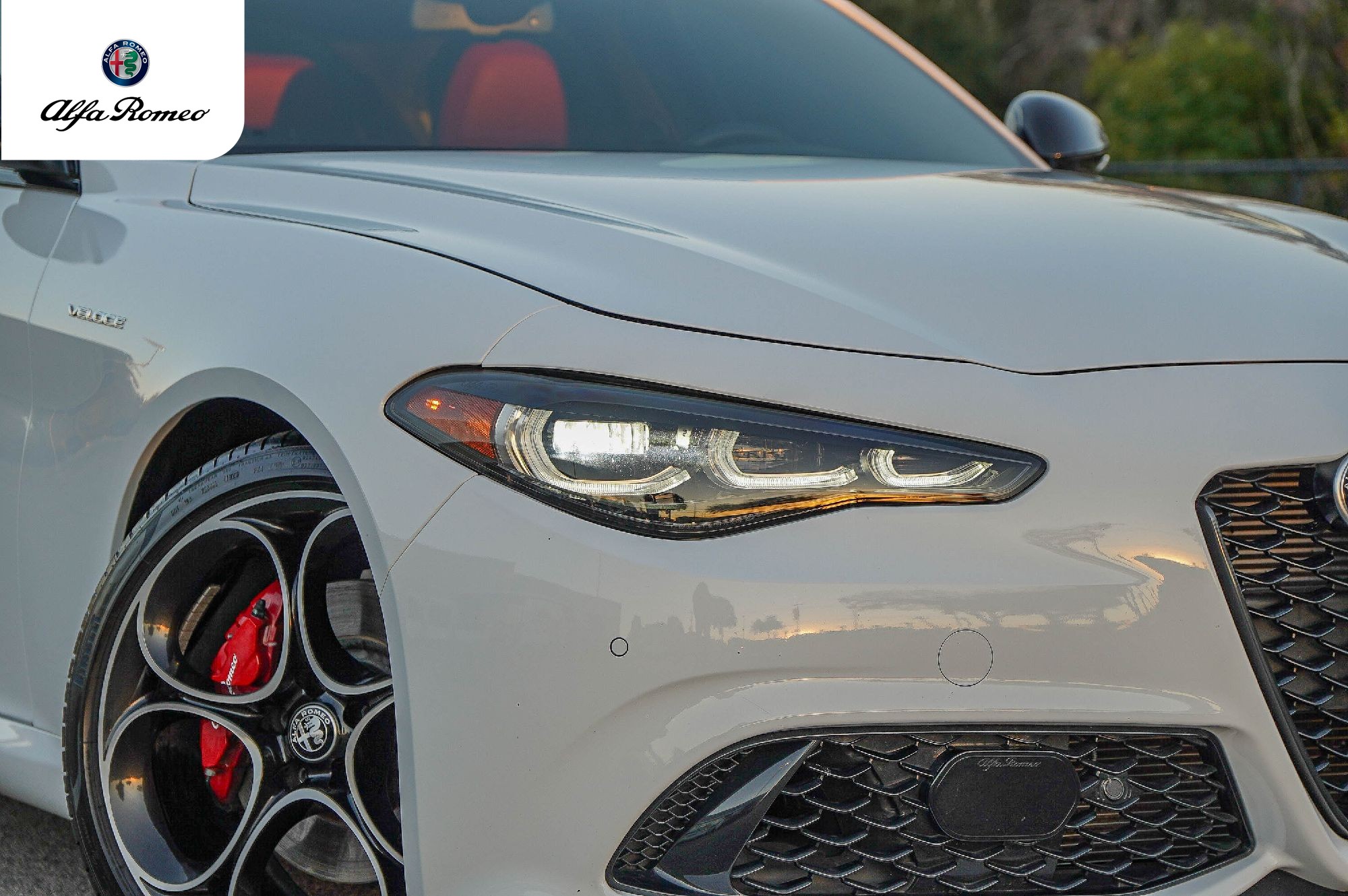 2024 Alfa Romeo Giulia Ti - VELOCE photo 3