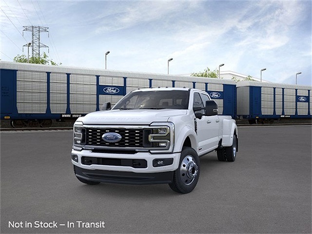 2026 Ford F-450 Platinum photo 2