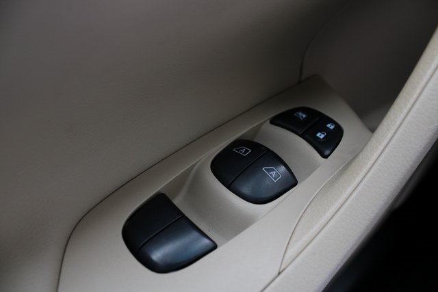2015 Nissan Altima 2.5 SL photo 14