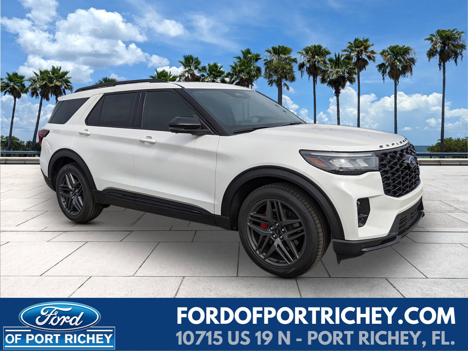 2025 Ford Explorer ST's photo