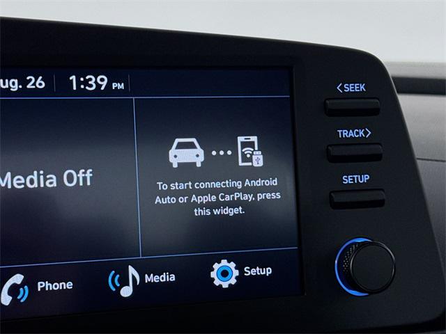 2025 Hyundai Elantra SEL Sport photo 16