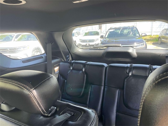 2020 Ford Explorer XLT photo 11