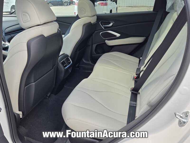 2025 Acura RDX Base photo 7