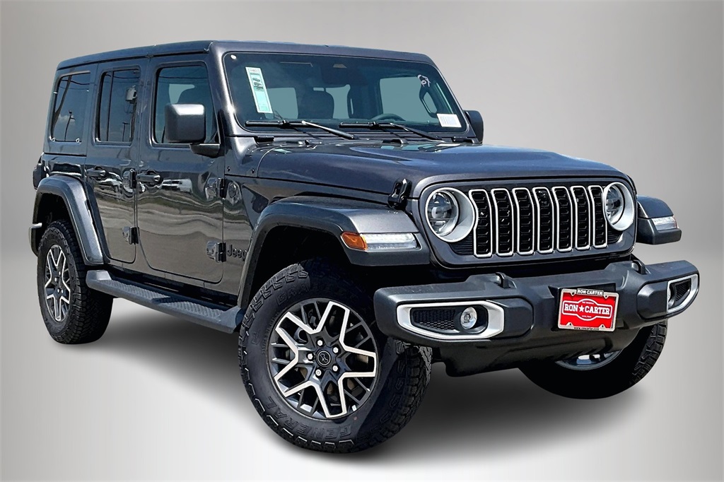 2025 Jeep Wrangler 4-Door Sahara's photo