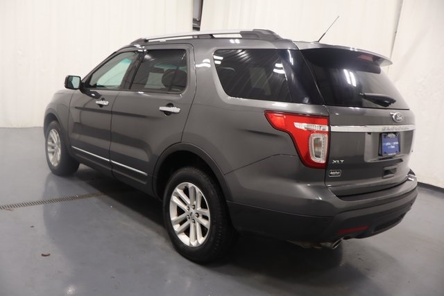 2015 Ford Explorer XLT photo 5