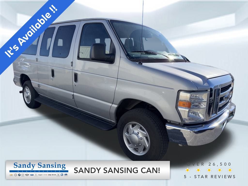 2012 Ford E-Series Econoline Wagon XLT