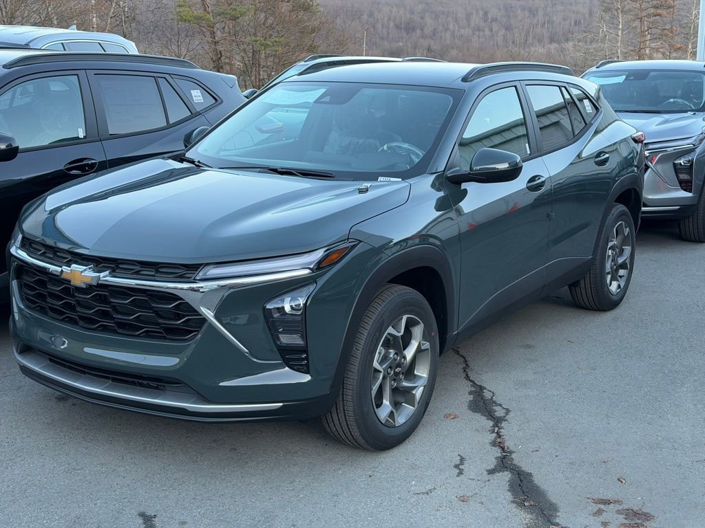 2026 Chevrolet Trax LT's photo