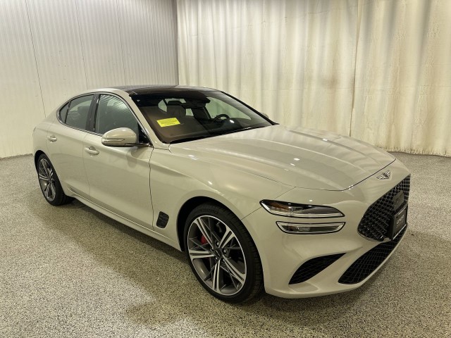 2025 Genesis G70 2.5T