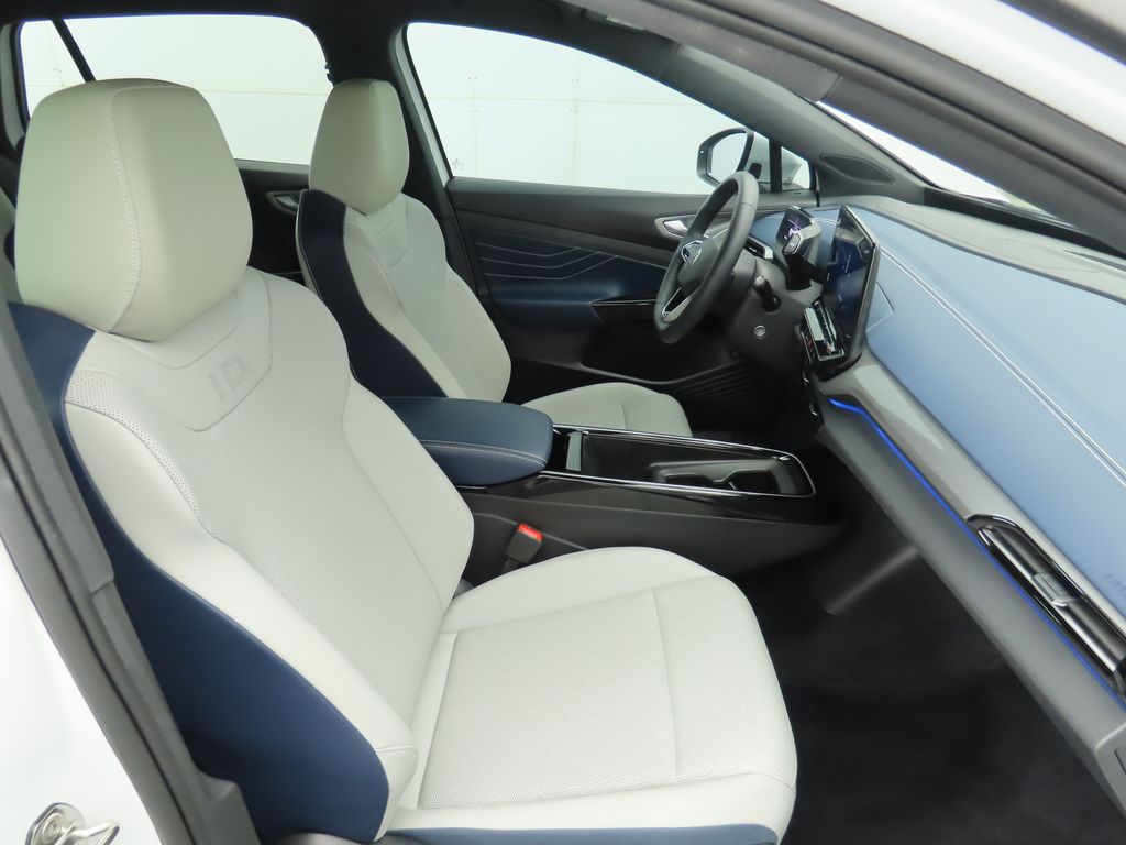2024 Volkswagen ID.4 S photo 21
