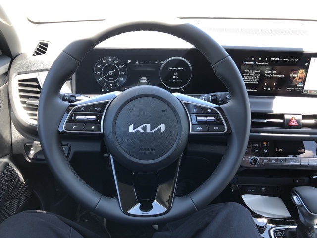 2026 Kia Seltos EX photo 13