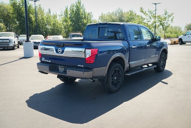 2018 Nissan Titan Platinum Reserve photo 3