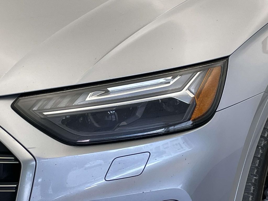 2023 Audi SQ5 Prestige photo 15