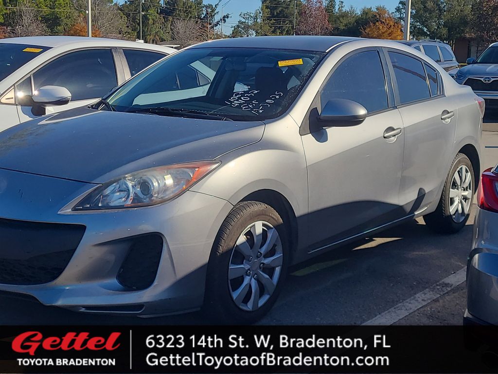 2013 Mazda MAZDA3 i SV's photo