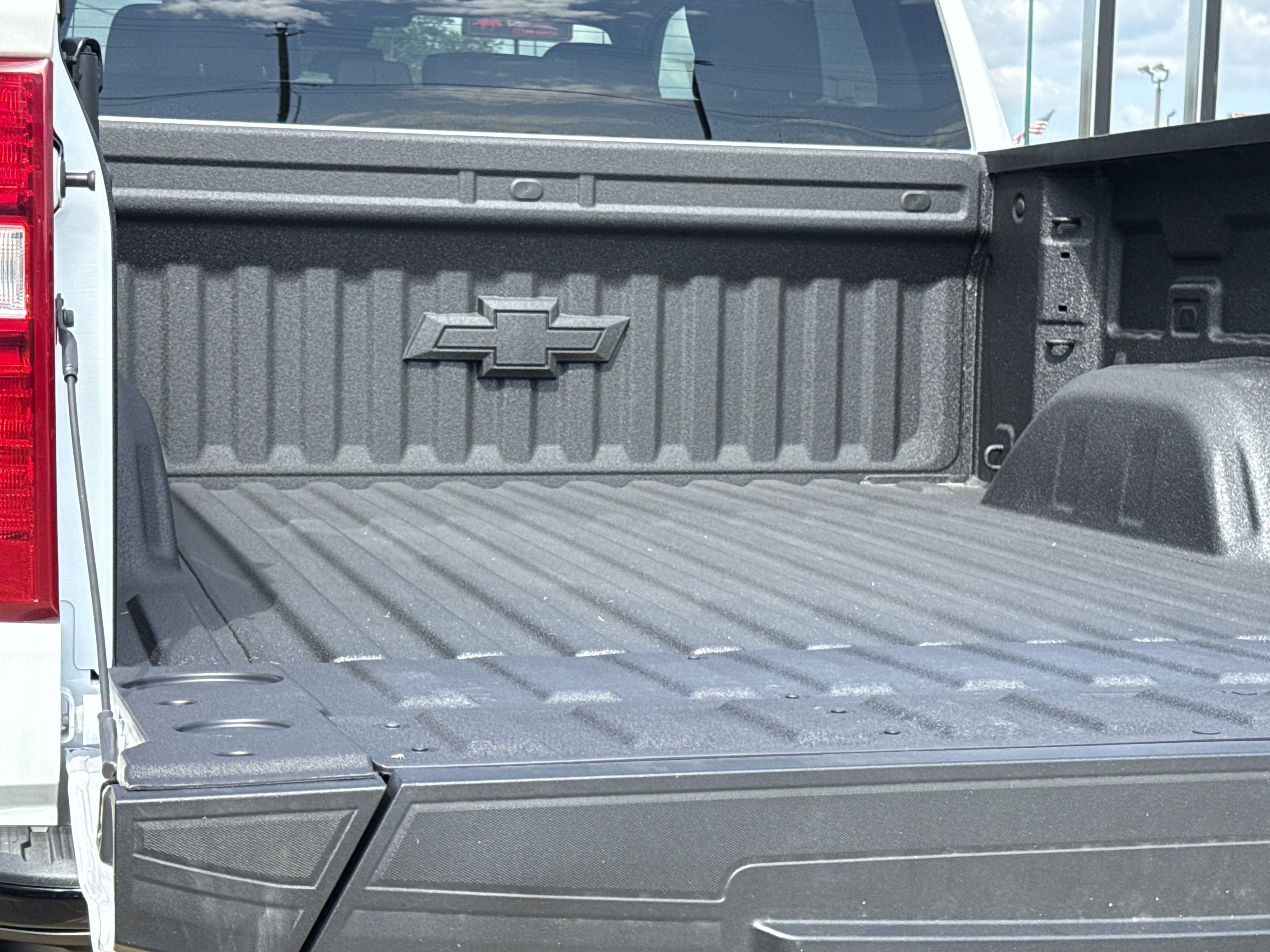 2025 Chevrolet Silverado 1500 Custom Trail Boss photo 7