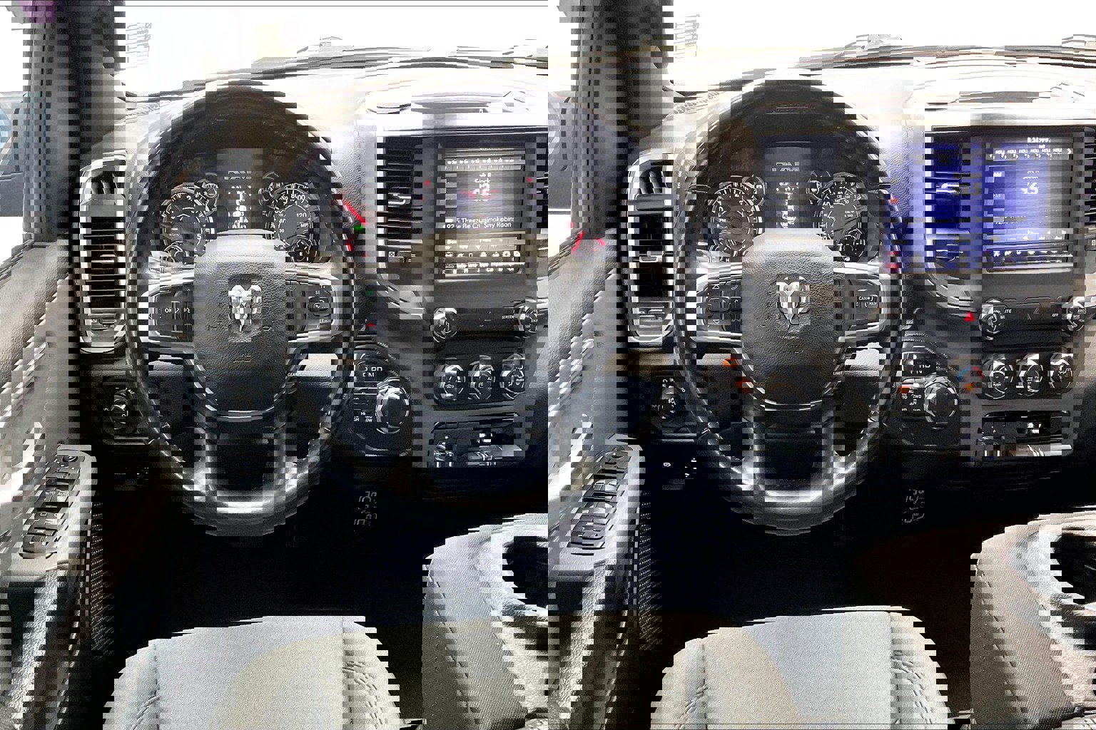 2021 Ram 1500 Big Horn photo 4