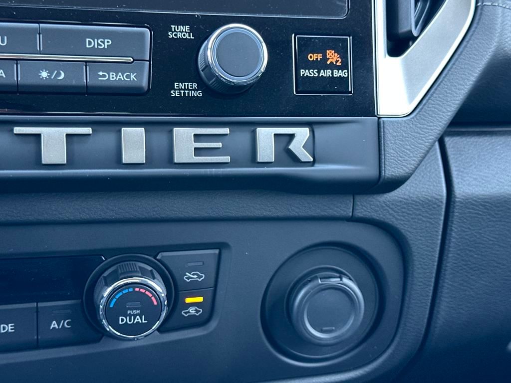 2025 Nissan Frontier SV photo 22