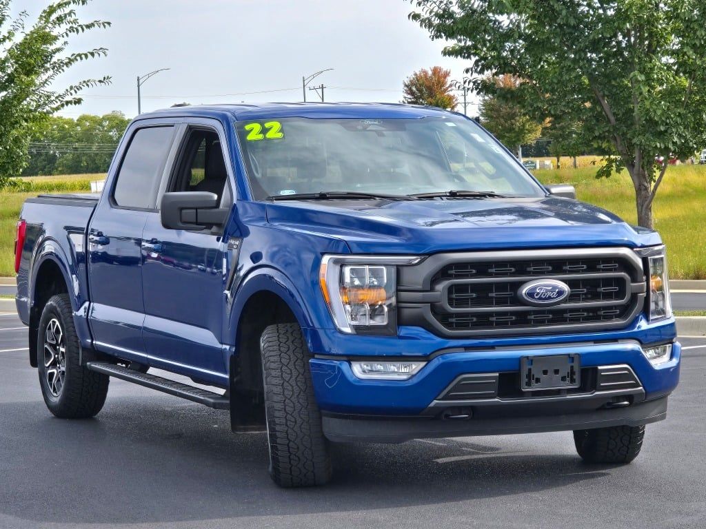 2022 Ford F-150 XLT photo 3