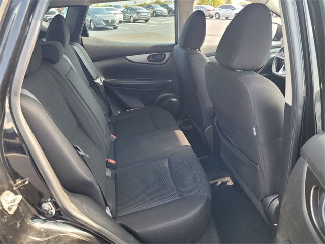 2019 Nissan Rogue Sport S photo 14