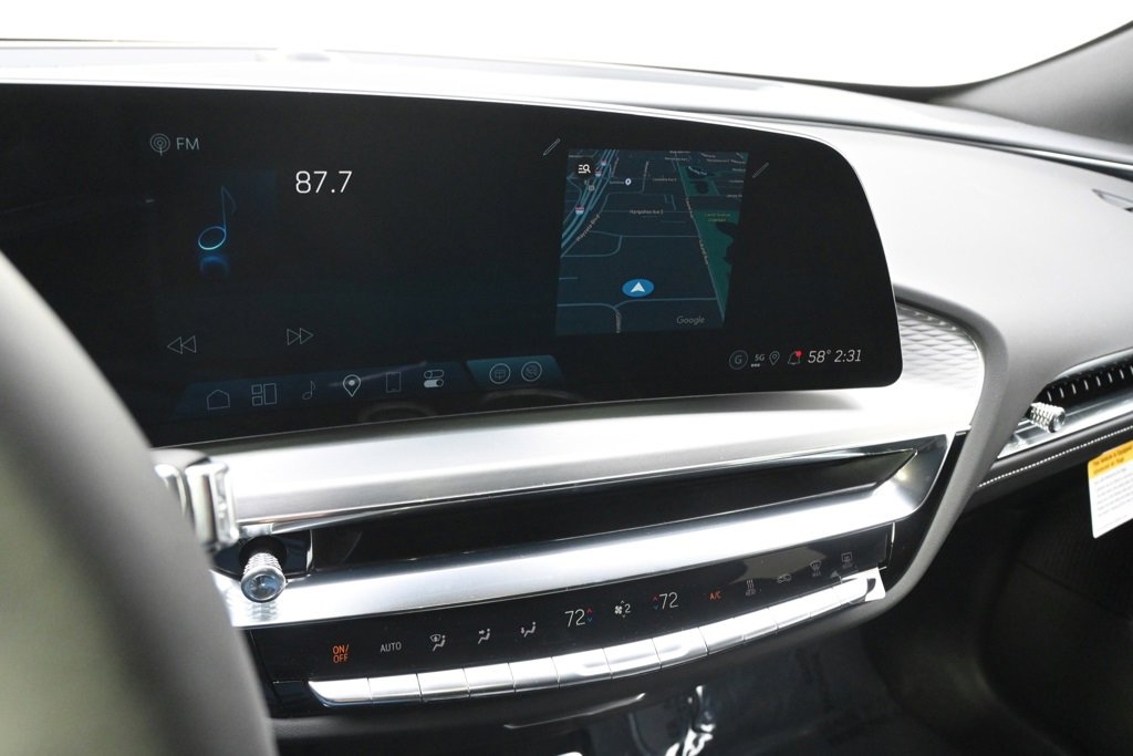 2025 Cadillac Lyriq Sport photo 24