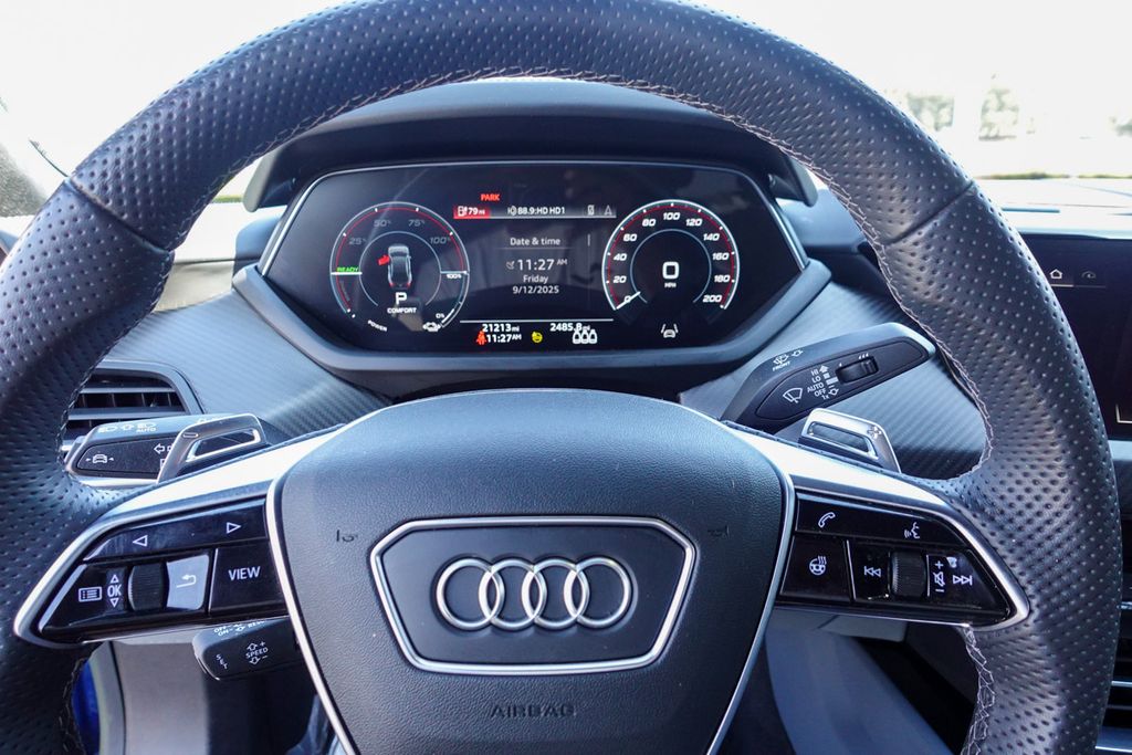 2023 Audi RS e-tron GT Base photo 14