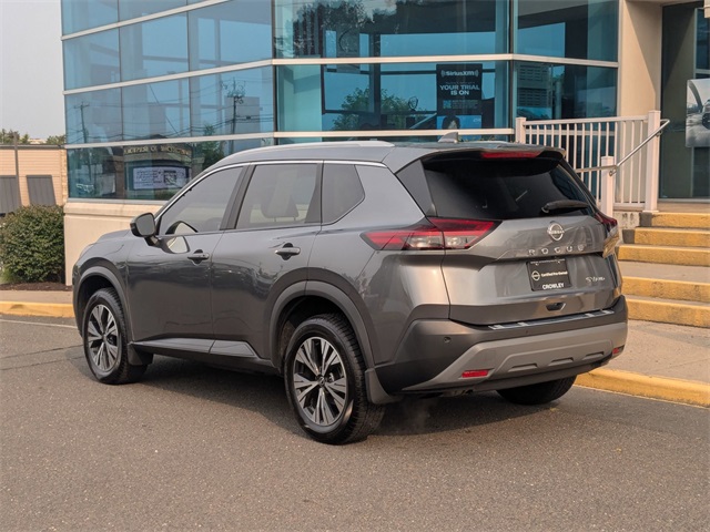 2023 Nissan Rogue SV photo 5