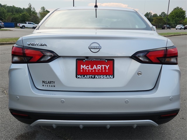 2025 Nissan Versa S photo 3