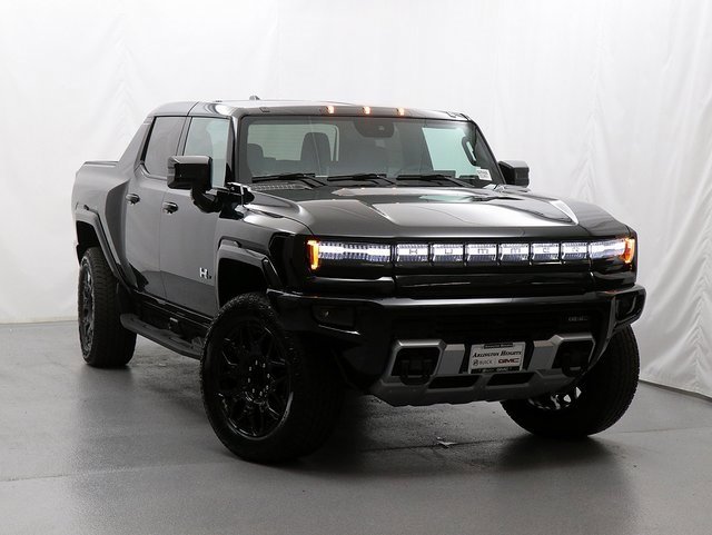 2025 GMC HUMMER EV 2X's photo