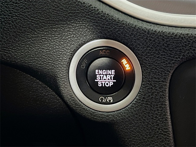 2022 Dodge Charger SXT photo 16