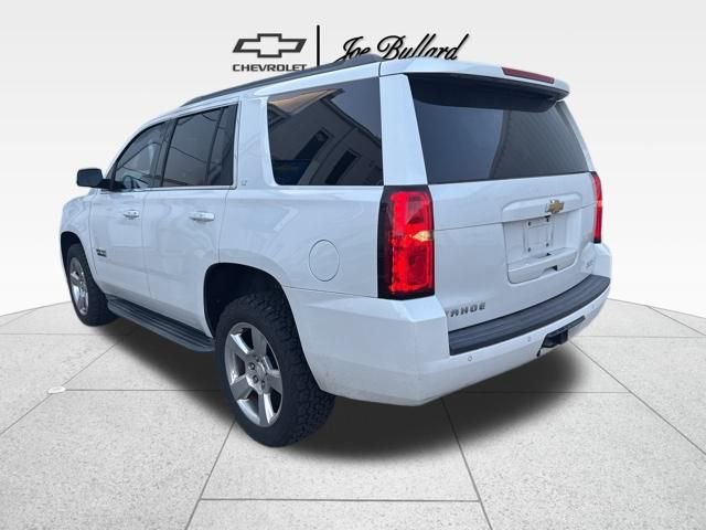 2016 Chevrolet Tahoe LT photo 2