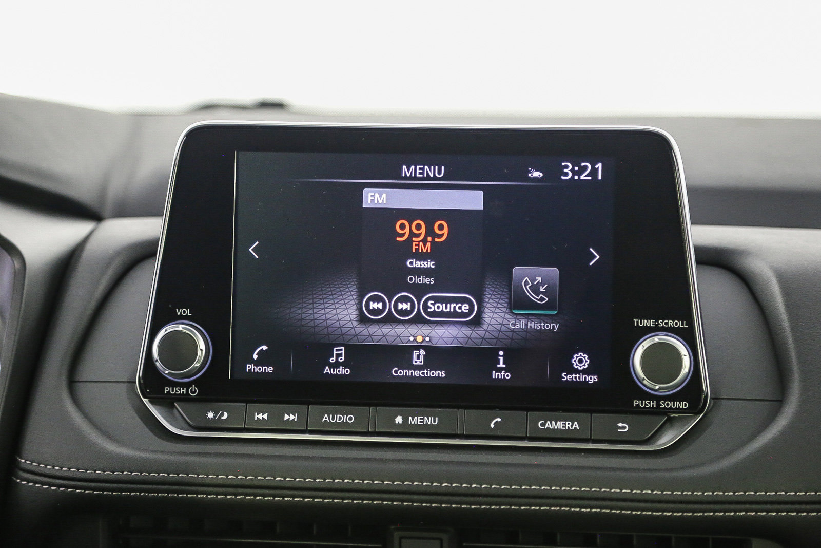 2025 Nissan Rogue SV photo 16
