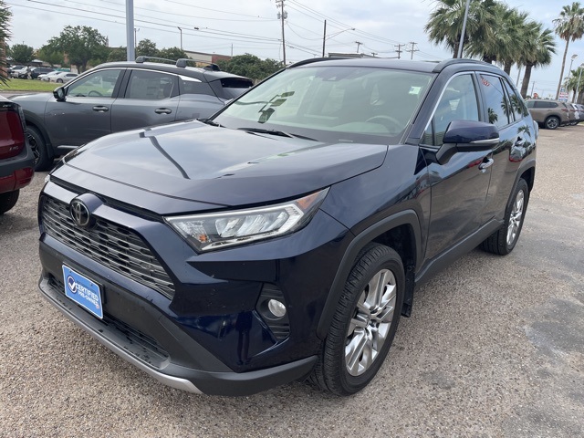 2021 Toyota RAV4 Limited photo 3