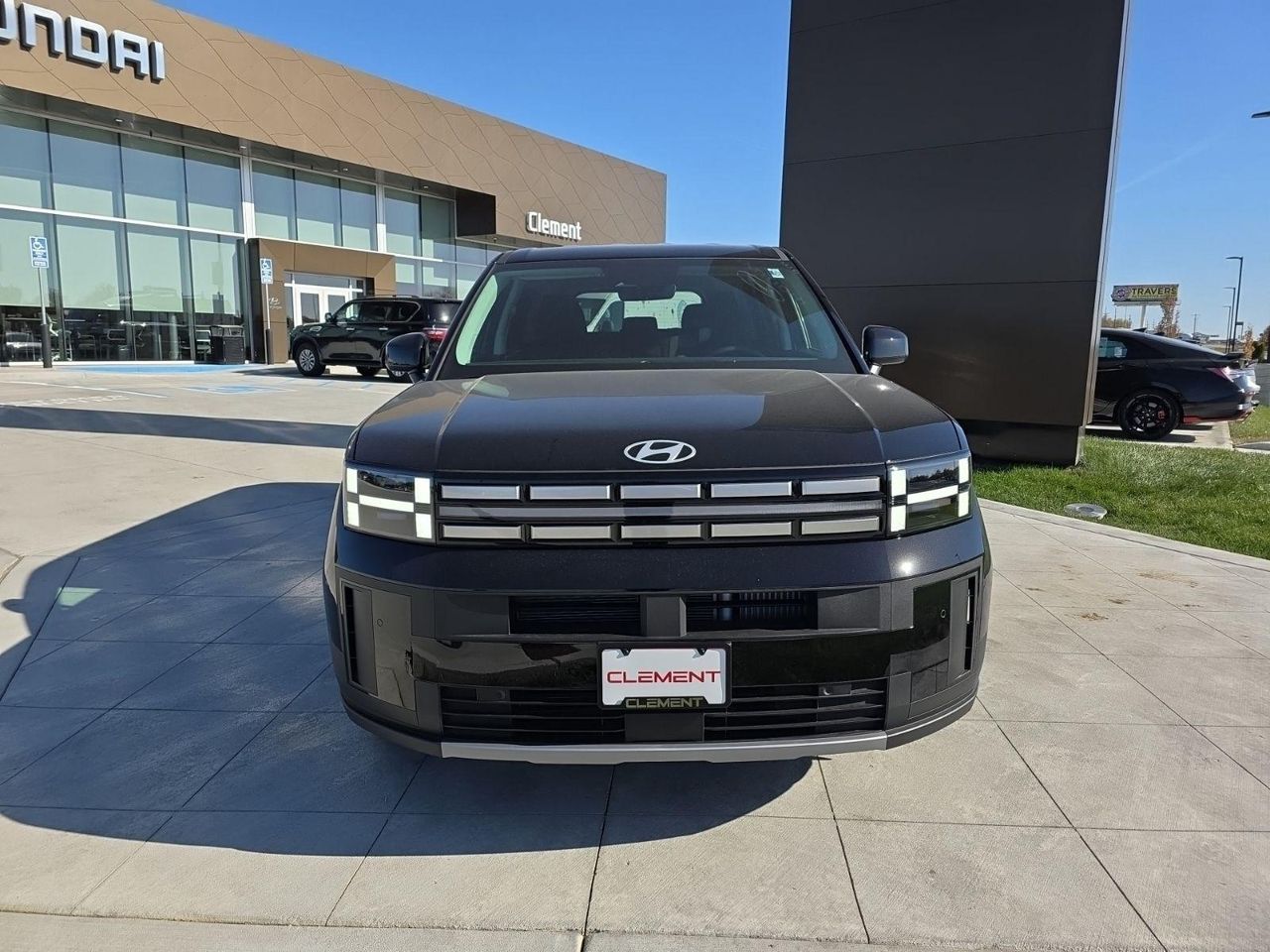 2026 Hyundai Santa Fe SE photo 2