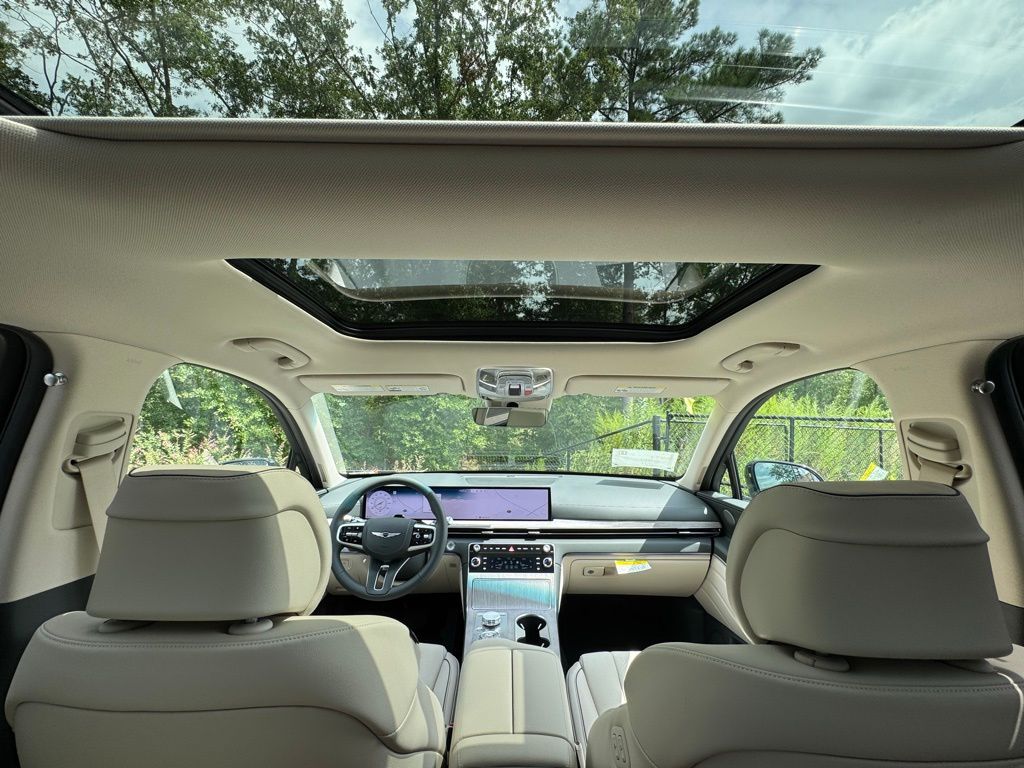 2026 Genesis GV80 2.5T Advanced photo 2