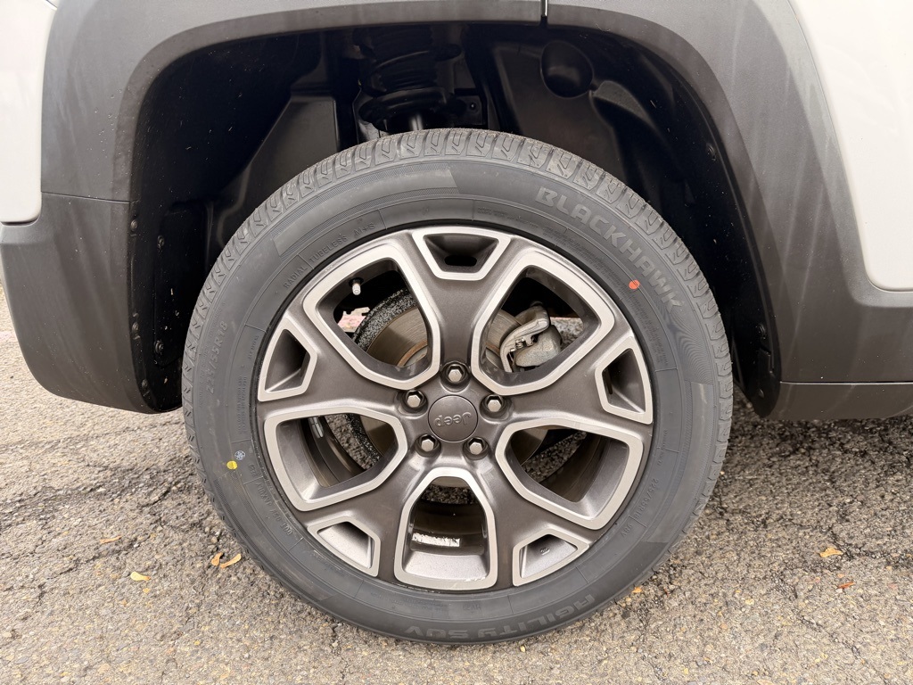 2018 Jeep Renegade Limited photo 4