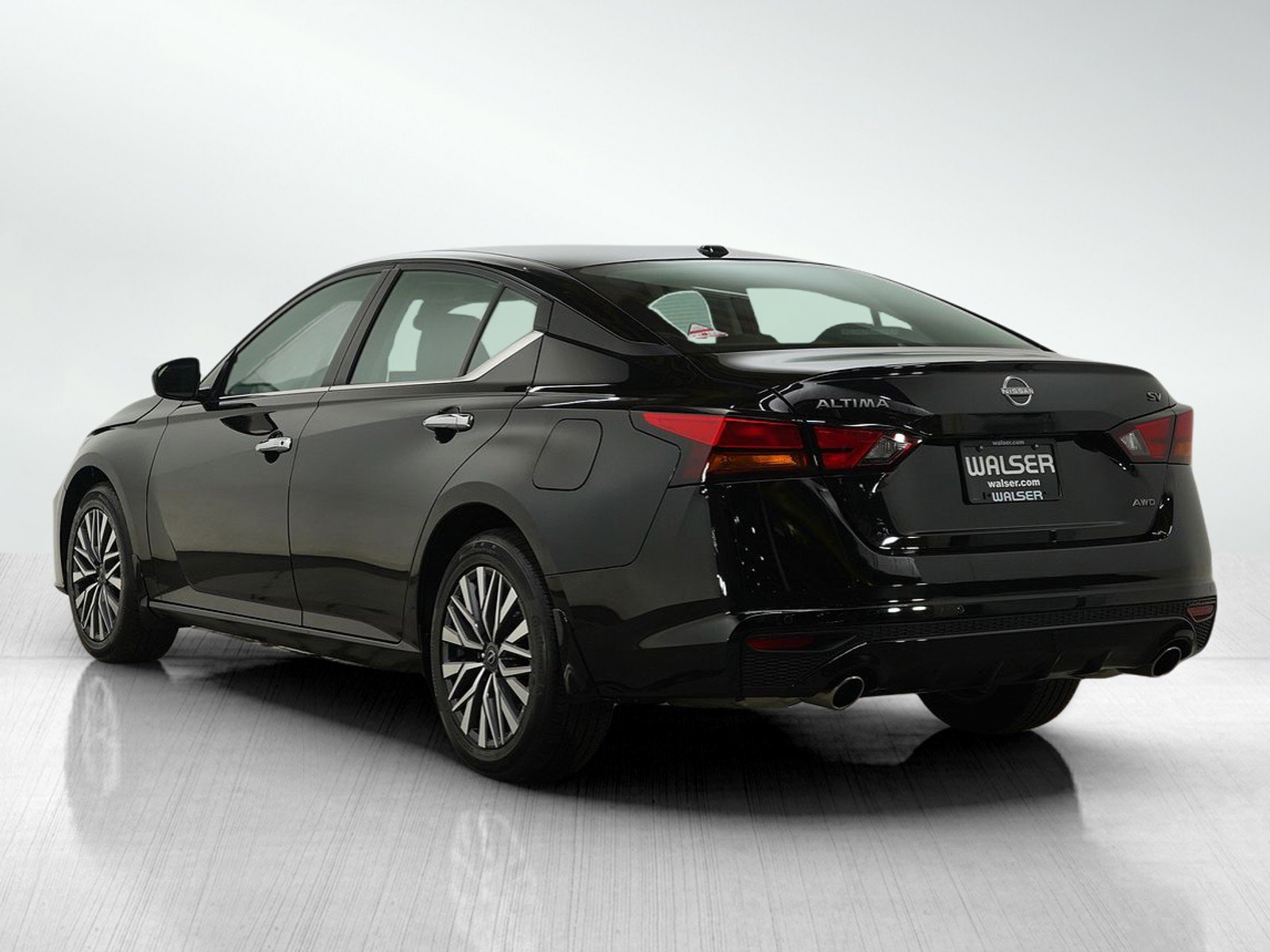 2024 Nissan Altima 2.5 SV photo 2