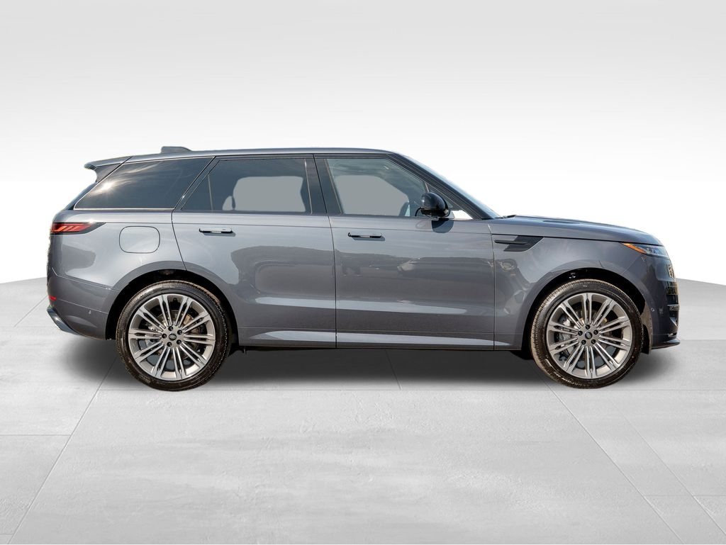 2025 Land Rover Range Rover Sport SE photo 7