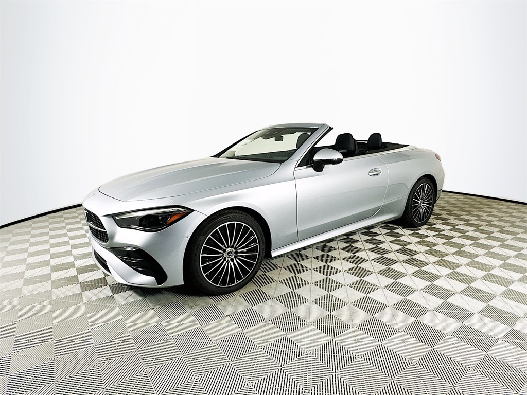 2026 Mercedes Benz CLE 300 4MATIC Cabriolet photo 3