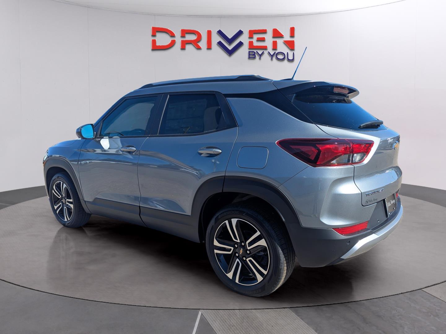 2026 Chevrolet Trailblazer LT photo 3