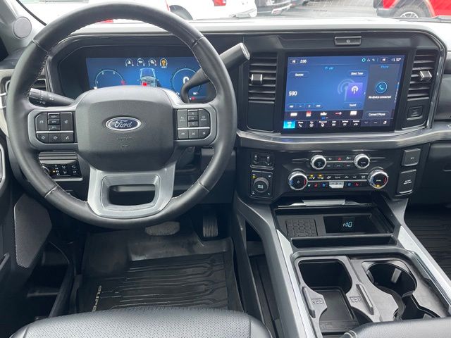 2025 Ford F-350 photo 3