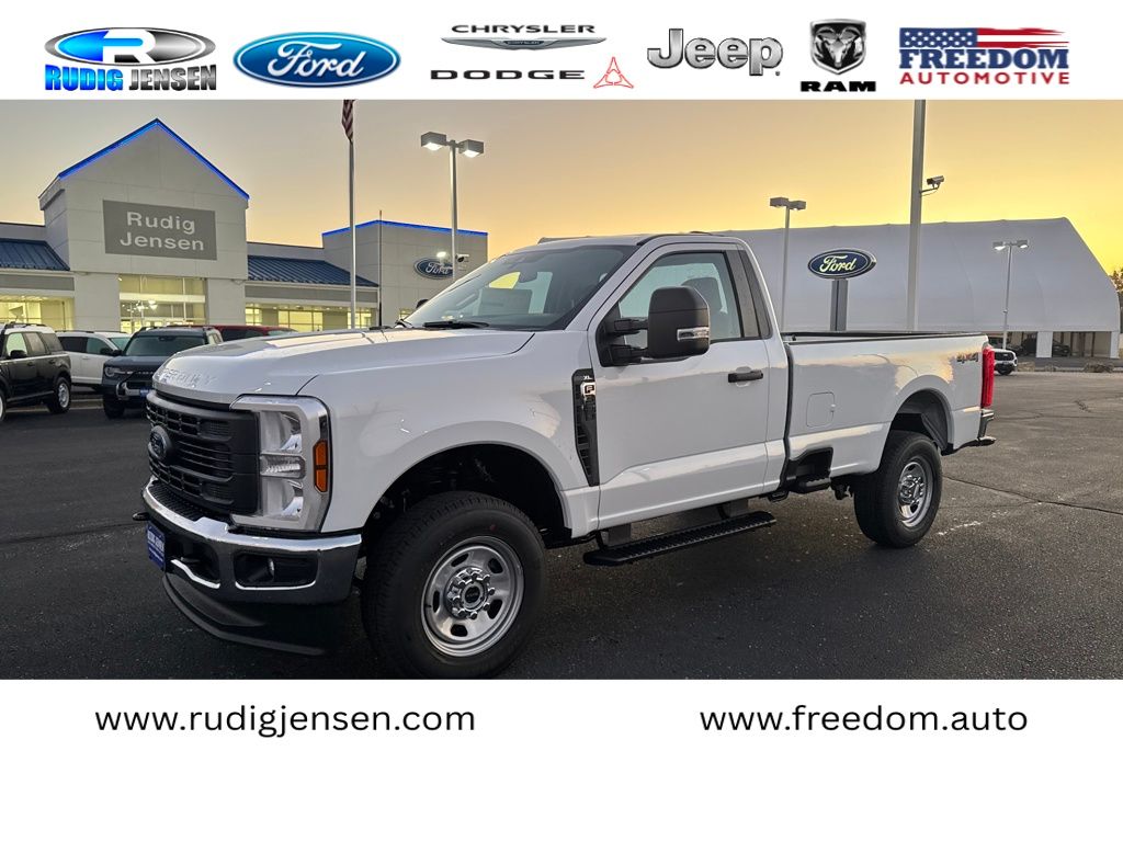 2026 Ford F-350 Super Duty XL's photo